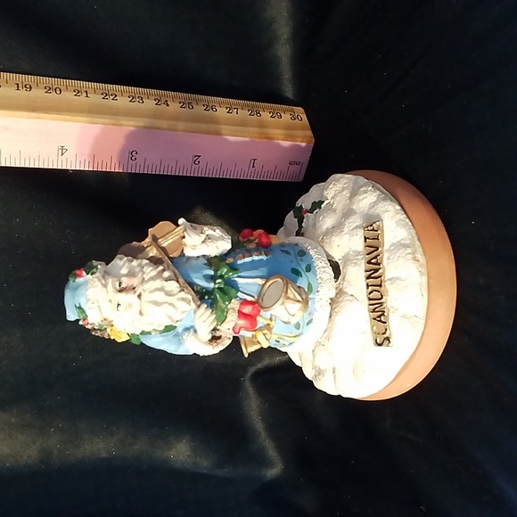SANTA COOKIE PRESS FIGURINE Scandinavia Candle with Holly - Picture 7 of 7
